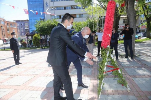 743. TÜRK DİL BAYRAMI SALGIN NEDENİYLE BURUK KUTLANDI