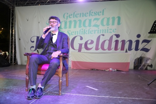 MEHMET ERARABACI’DAN KUR-AN VE EZAN ZİYAFETİ