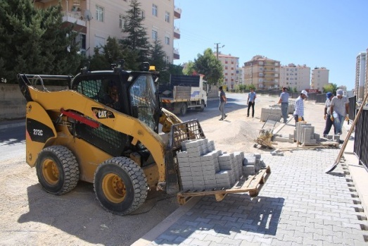 ASFALT VE YOL BAKIM ÇALIŞMALARI TAM GAZ DEVAM EDİYOR