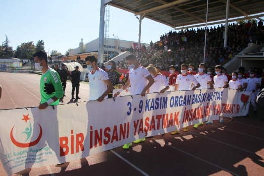 KARAMAN BELEDİYE SPOR'DA YÜZLER GÜLÜYOR