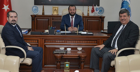 Rektör Akgül'e Karatay Üniversitesi Rektörü Prof. Dr. Sade' den Tebrik Rektör Akgül'e Karatay Üniversitesi Rektörü Prof. Dr. Sade' den Tebrik