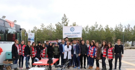 Uşak Üniversitesi Ahıska Öğrenci Topluluğu kan bağışladı