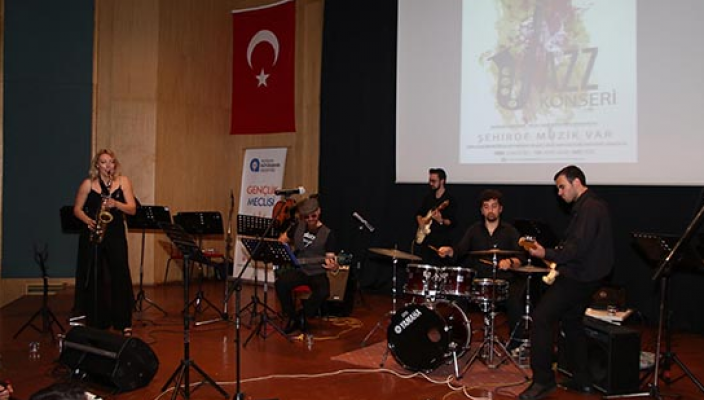 Antalya'da Gençlik Meclisi, Caz Konseri düzenledi