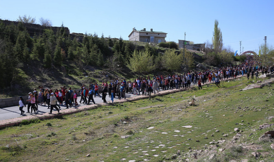 Kayseri'de Sağlıklı Yaşam Yürüyüşlerine Devam