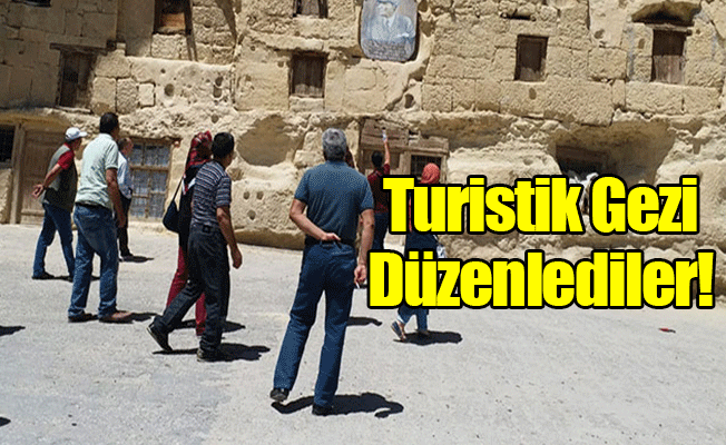 Turistik Gezi Düzenlediler Turistik Gezi Düzenlediler