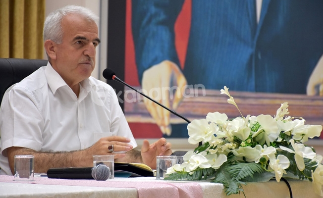İl Müdürü Kuntoğlu; “Eğitimciler olarak dünün muhasebesi ile bugünü imar edip daha güzel bir geleceğe hazırlanıyoruz” İl Müdürü Kuntoğlu; “Eğitimciler olarak dünün muhasebesi ile bugünü imar edip daha güzel bir geleceğe hazırlanıyoruz”