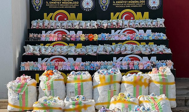Adana'da 2 milyon lira değerinde gümrük kaçağı pelüş oyuncak ele geçirildi