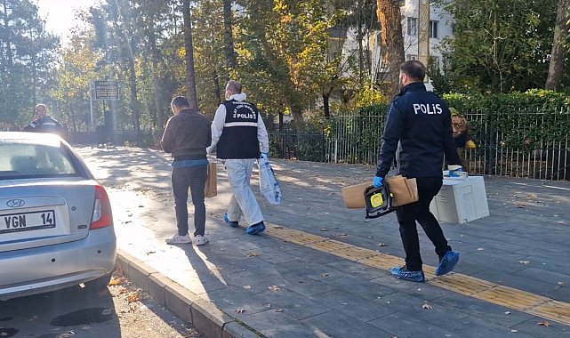Annesini ve ağabeyini pompalı tüfekle öldürdü