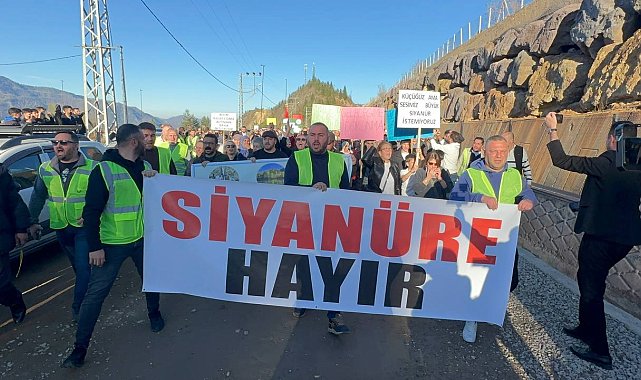 Artvin'de siyanür havuzlarına tepki yürüyüşü