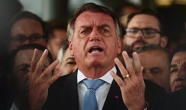 Brezilya Yüksek Mahkemesi, eski Devlet Başkanı Bolsonaro'nun 27 yıl hapis cezasının infazına hükmetti