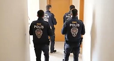 Bursa merkezli 16 ilde 'siber dolandırıcılık' operasyonu; 18 tutuklama