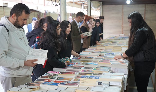 Cizre'de ilk kitap fuarı kapılarını açtı