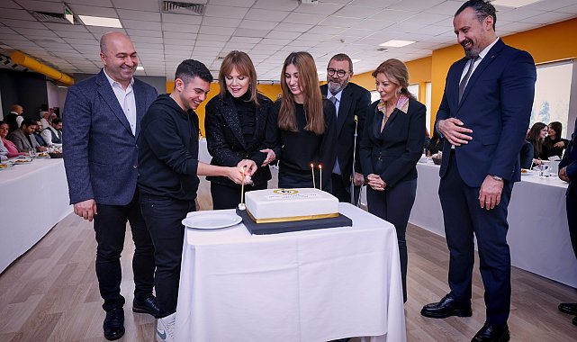 Demirören Medya ve Teknoloji MTAL'de Öğretmenler Günü etkinliği Fotoğraf eklendi