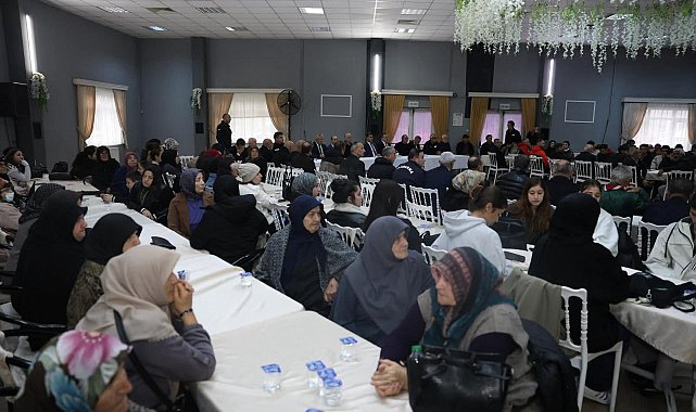 Düzce depreminde yaşamını yitirenler için mevlit okutuldu