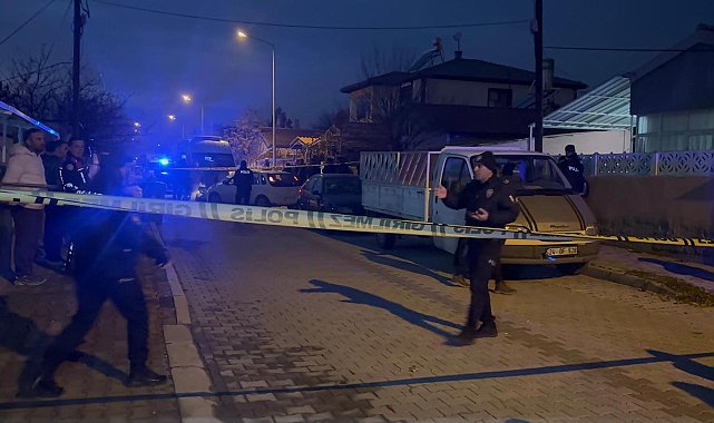 Erzincan'da baba ve oğlu evde ölü bulundu