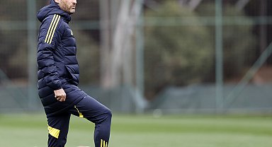 Fenerbahçe günü çift antrenmanla tamamladı