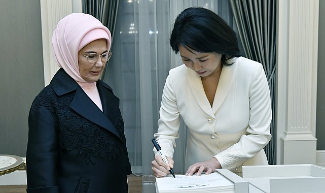 Güney Kore Cumhurbaşkanı'nın eşi Kyung 'Küresel Sıfır Atık İyi Niyet Beyanı'nı imzaladı