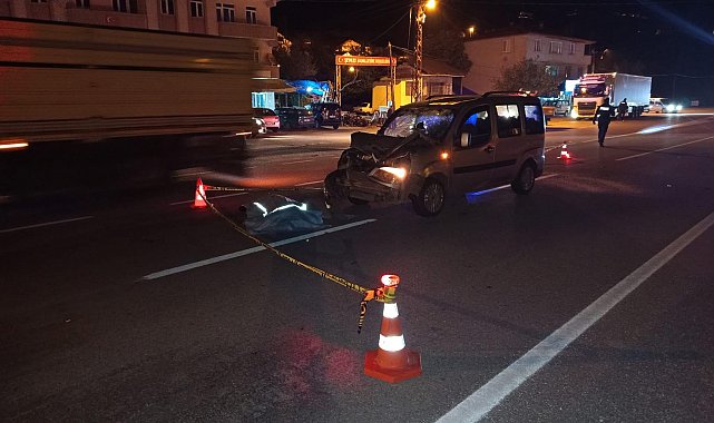 Hafif ticari aracın çarptığı yaya, öldü