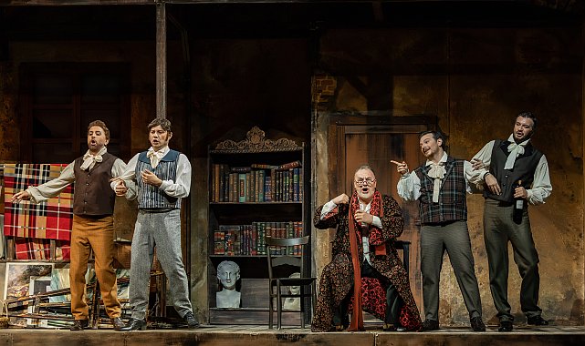 İstanbul- 'La Bohème' operasının prömiyeri AKM'de yapıldı