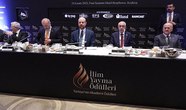 İstanbul- Bilal Erdoğan: Türkiye'deki akademik çalışmanın, bilimsel çalışmanın seviyesi hızla artıyor