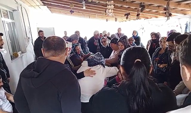 İstanbul'da otel odasında öldürülen Melisa, Tokat'ta toprağa verildi