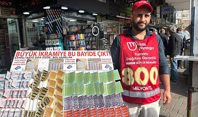 Kadıköy'deki gezici bayiden oynanan Kazı Kazan kartına 40 milyon TL'lik ikramiye çıktı