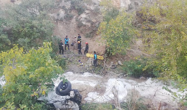 Sürücünün öldüğü kazada yaralandı, 1 gün sonra aradığı ekipler kurtardı