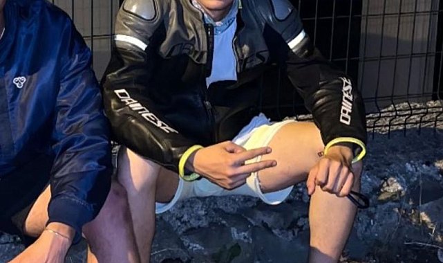 Yayaya çarpıp düşen motosikletlinin üzerinden otomobil geçti; 1 ölü