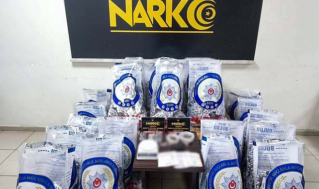 83 bin 350 adet sentetik ecza hapla yakalanan 2şüpheli, tutuklandı