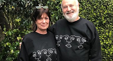 ABD'li yönetmen ve eşi, evlerinde ölü bulundu