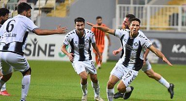 Altay direniyor