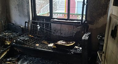 Ankara'da evde çıkan yangında baba ile 2 kızı, dumandan etkilendi