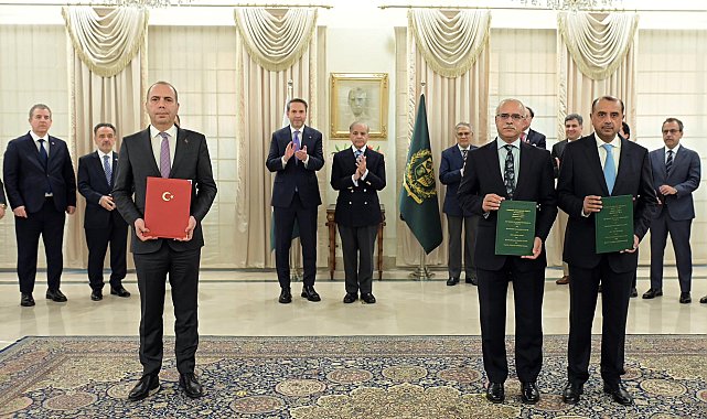 Bakan Bayraktar: TPAO'nun denizlerdeki deneyimini Pakistan'a taşıyacağız