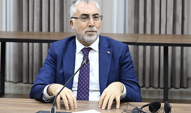 Bakan Işıkhan, Azerbaycan Başbakanı Asadov ile bir araya geldi