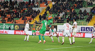 Corendon Alanyaspor – Hesap.com Antalyaspor : 0-0