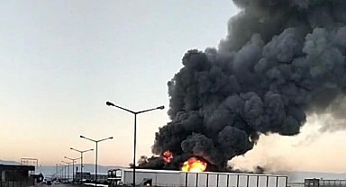 Denizli'de filtre sistemi üretilen fabrikada yangın