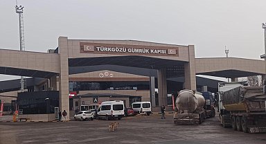 Gürcistan-Türkiye arasında geçişlerde 'zorunlu' sağlık sigortası