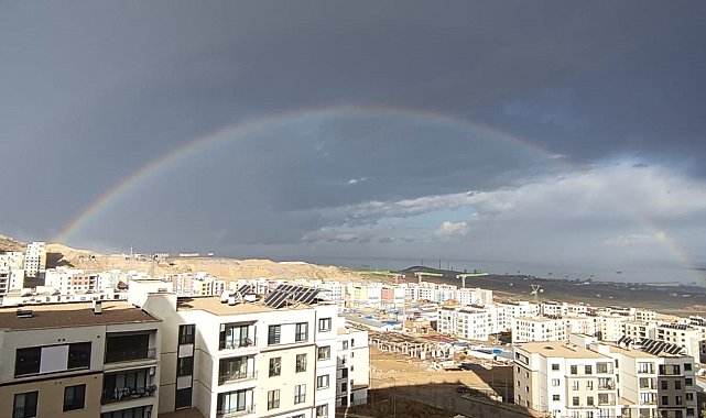 İskenderun Körfezi'nde gökkuşağı oluştu