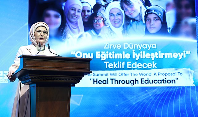 İstanbul- Emine Erdoğan: Gelecek nesillere adil bir dünya bırakmak boynumuzun borcu