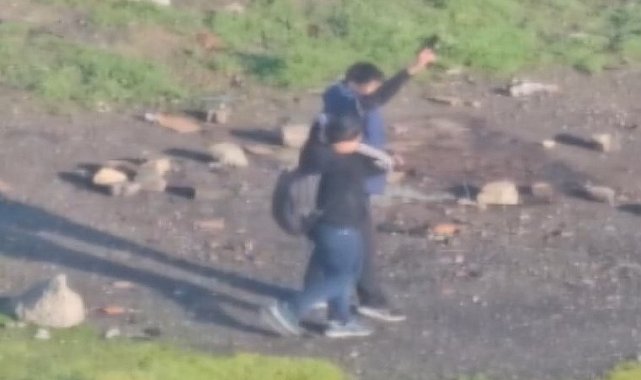 İstanbul-Esenyurt'ta kurusıkı tabancayla ateş eden iki ortaokul öğrencisi gözaltına alındı