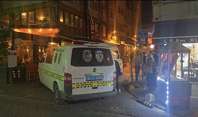 İstanbul- Kadıköy'de evde iki kişi ölü bulundu