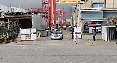 İstanbul- Tuzla'da tersanede iskele çöktü: 2 işçi yaralandı