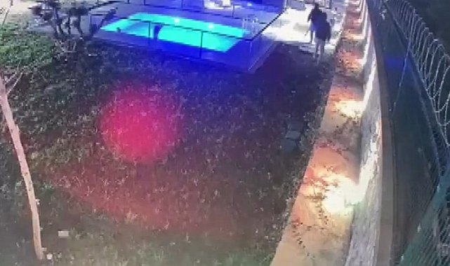 İstanbul- Villadan yaklaşık 12 milyonluk hırsızlık yapan şüpheliler kamerada