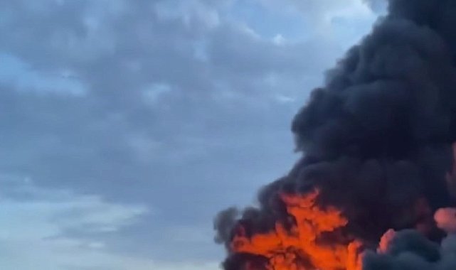 Karadeniz'de vurulan Kairos gemisinden mürettebatın çektiği görüntüler ortaya çıktı