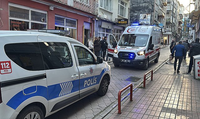 Kardeşiyle birlikte arkadaşını bıçakladı