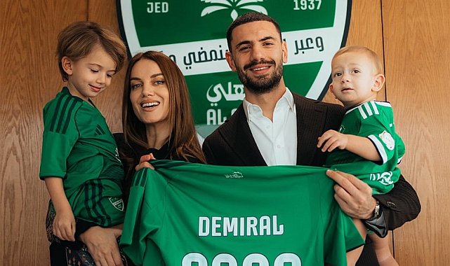 Merih Demiral, Al-Ahli ile 2029'a kadar rekor bir ücretle sözleşme uzattı Fotoğraf eklendi