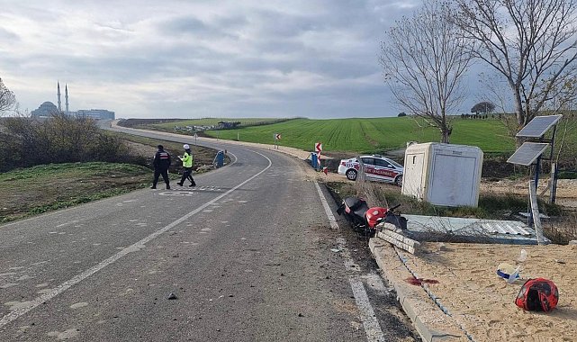 Tekirdağ'da motosiklet, yol kenarındaki tel çite çarptı; 1 ölü, 1 yaralı
