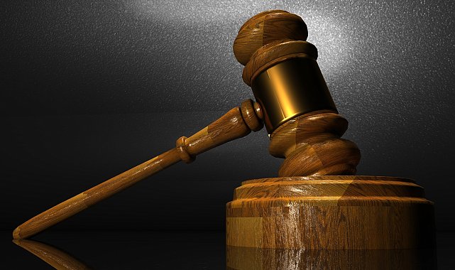 Yargıtay, eski kocanın 'ucuz' ve 'zavallı' sözlerini hakaret saymadı