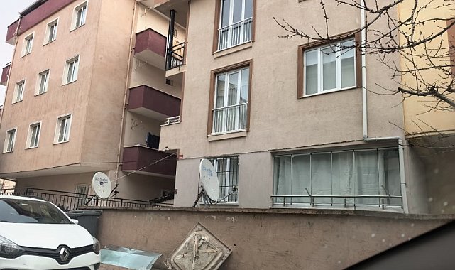 2'nci katın penceresinden düşen 2 yaşındaki Mehmet yaralandı