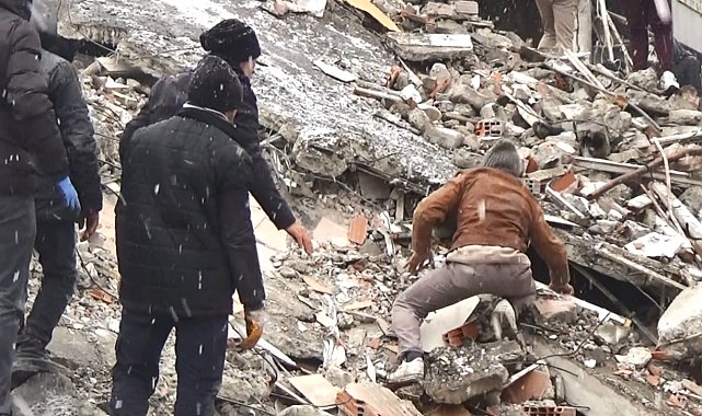 27 kişinin öldüğü Ergün Apartmanı davasında 7 sanığa hapis cezası